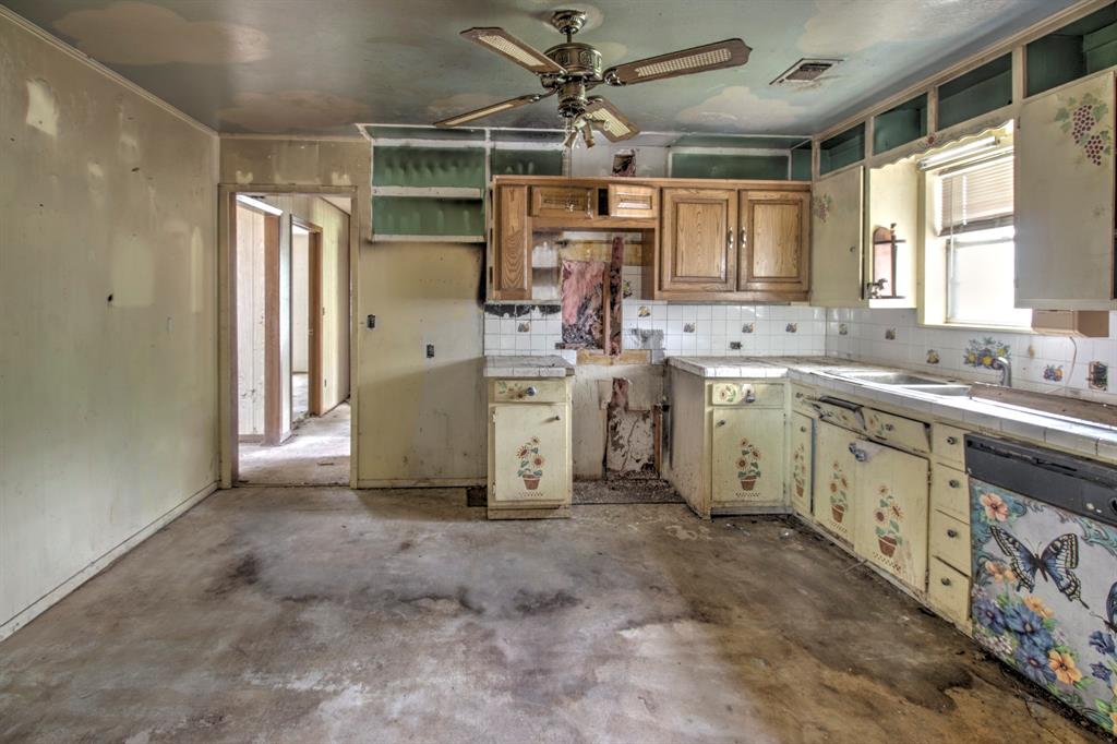 SHERWOOD SHORES - Residential