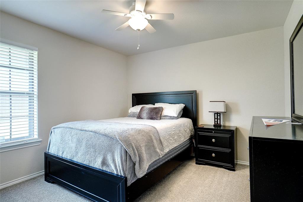 Oak Creek Estate Grapevine - Residential Lease