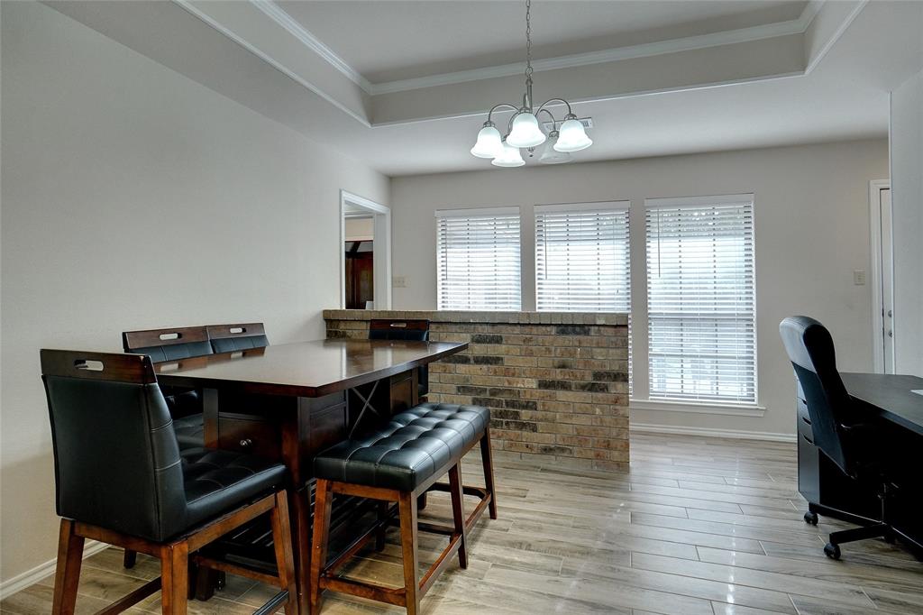 Oak Creek Estate Grapevine - Residential Lease