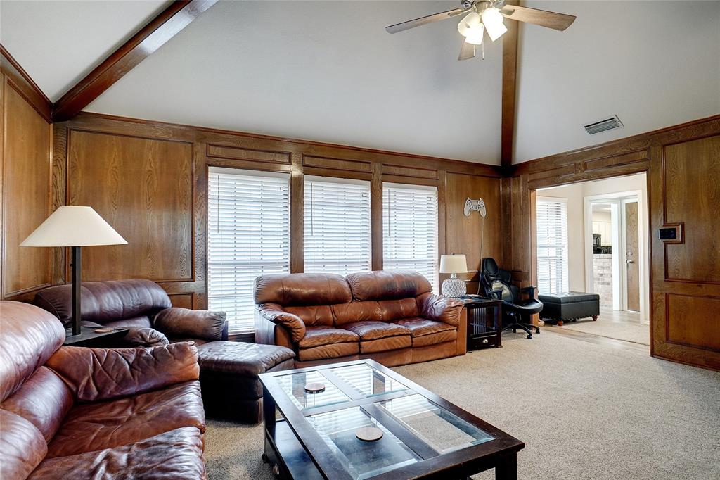 Oak Creek Estate Grapevine - Residential Lease