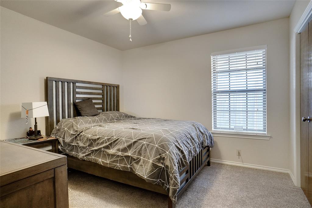 Oak Creek Estate Grapevine - Residential Lease