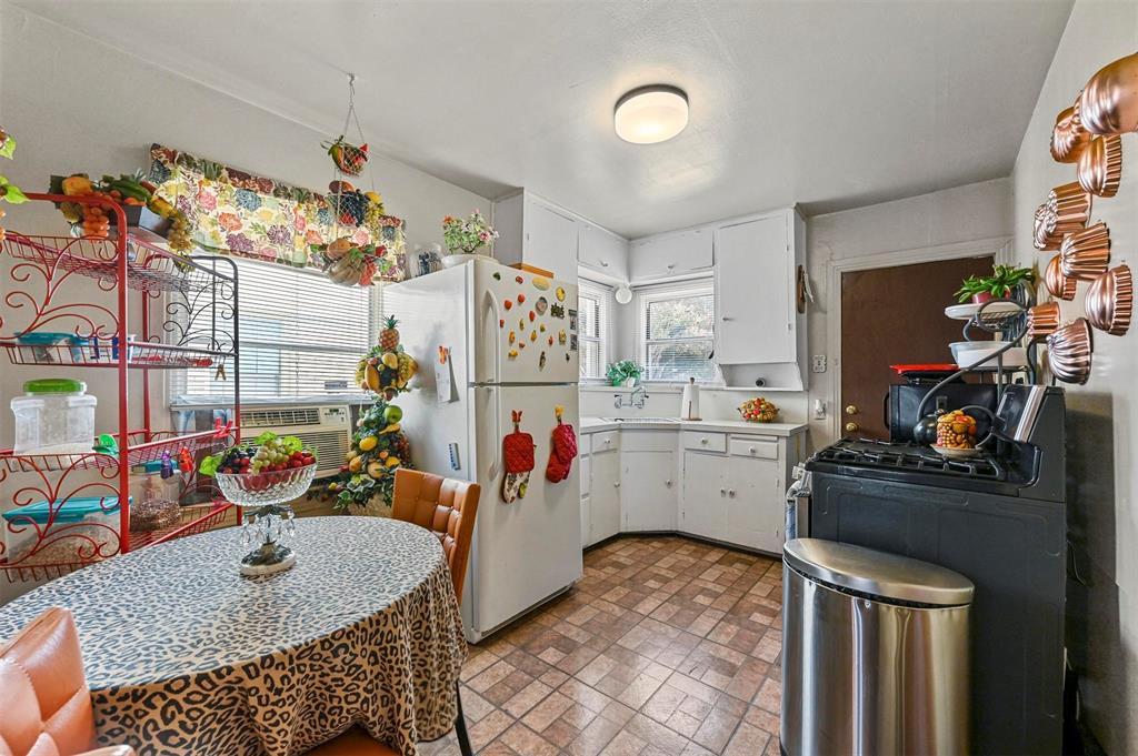 Lovers Lane Heights Add - Residential