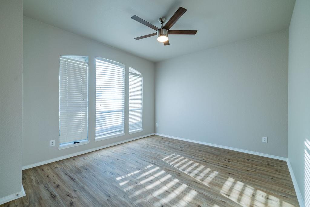 121 Timber Cross Court