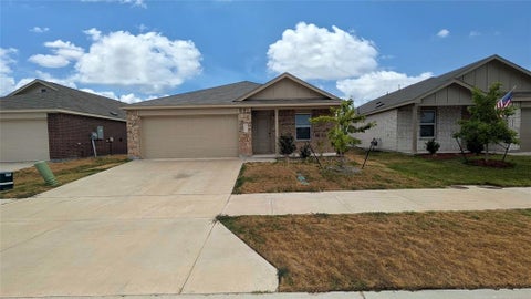 Photo of 4952 Stonebridge Drive, Ennis, TX 75119 (MLS # 21394962)