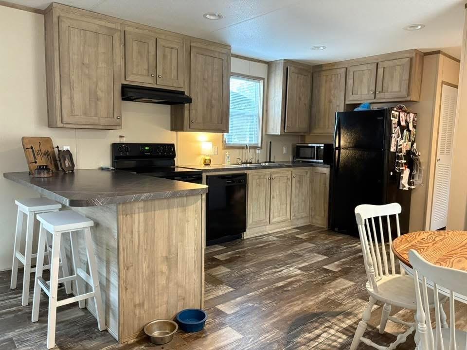 Plantation Pines - Residential