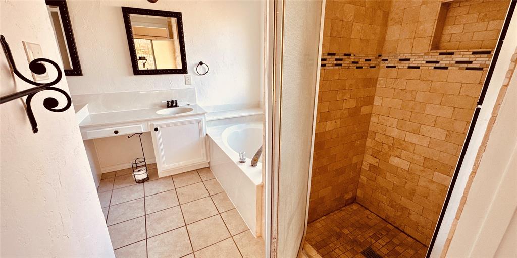 Liberty Hill Add - Residential Lease