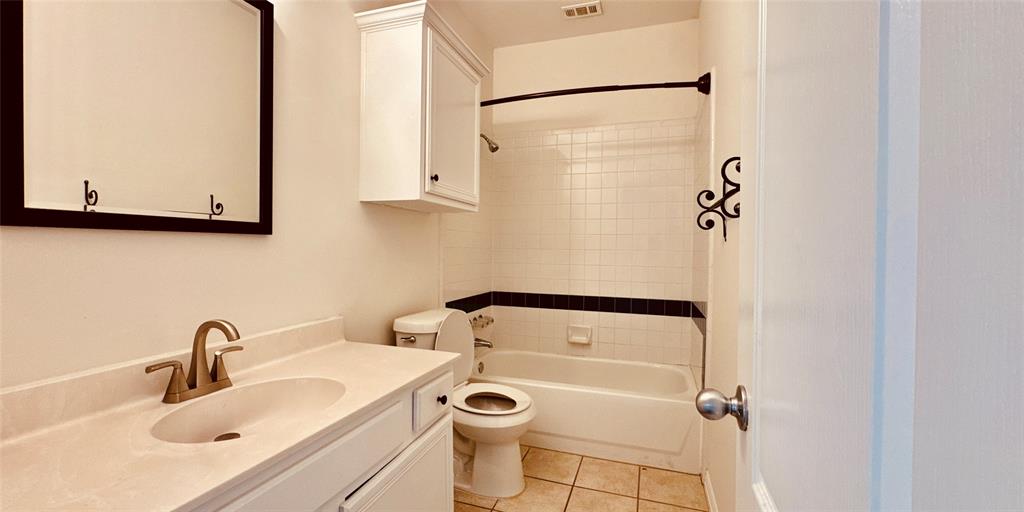 Liberty Hill Add - Residential Lease