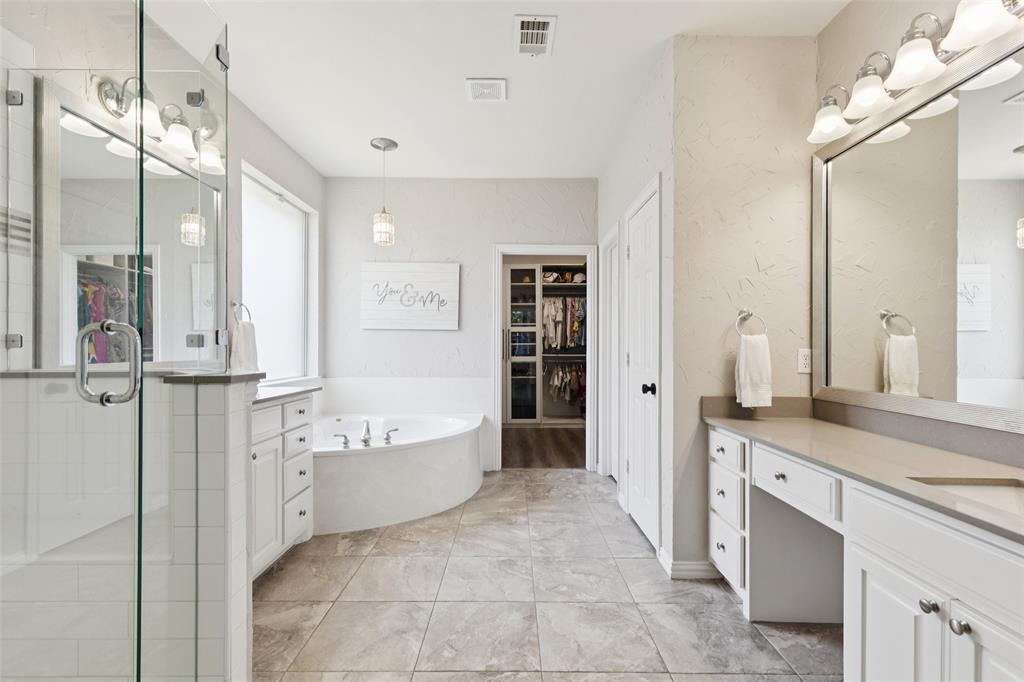 Flower Mound, Texas 75028, United States, 4 Bedrooms Bedrooms, ,3 BathroomsBathrooms,Residential,Active,168155