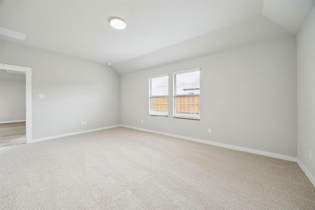 Lone Oak - Residential