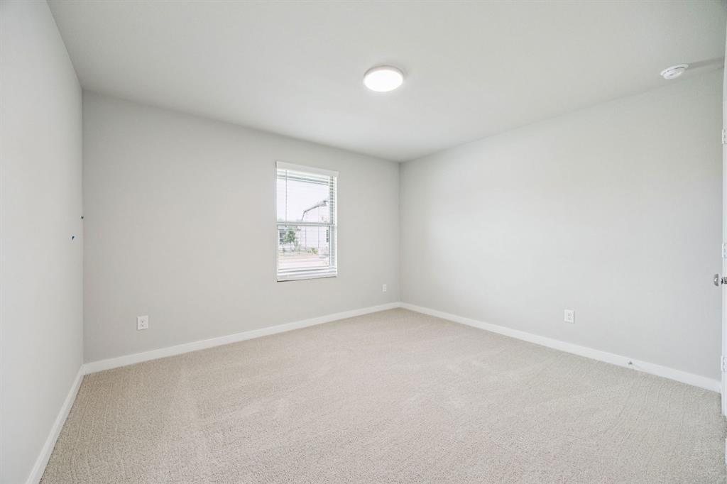 Lone Oak - Residential