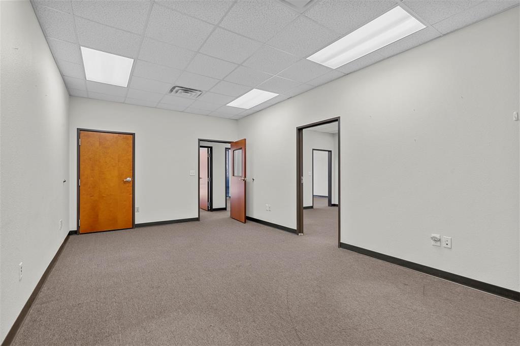 Johnson Street Plaza - Commercial Lease