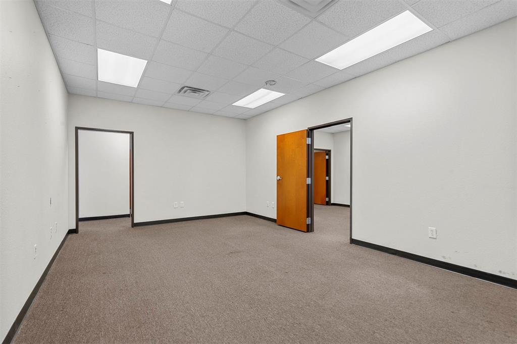 Johnson Street Plaza - Commercial Lease