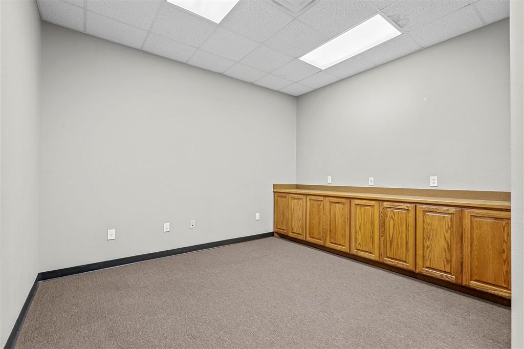 Johnson Street Plaza - Commercial Lease