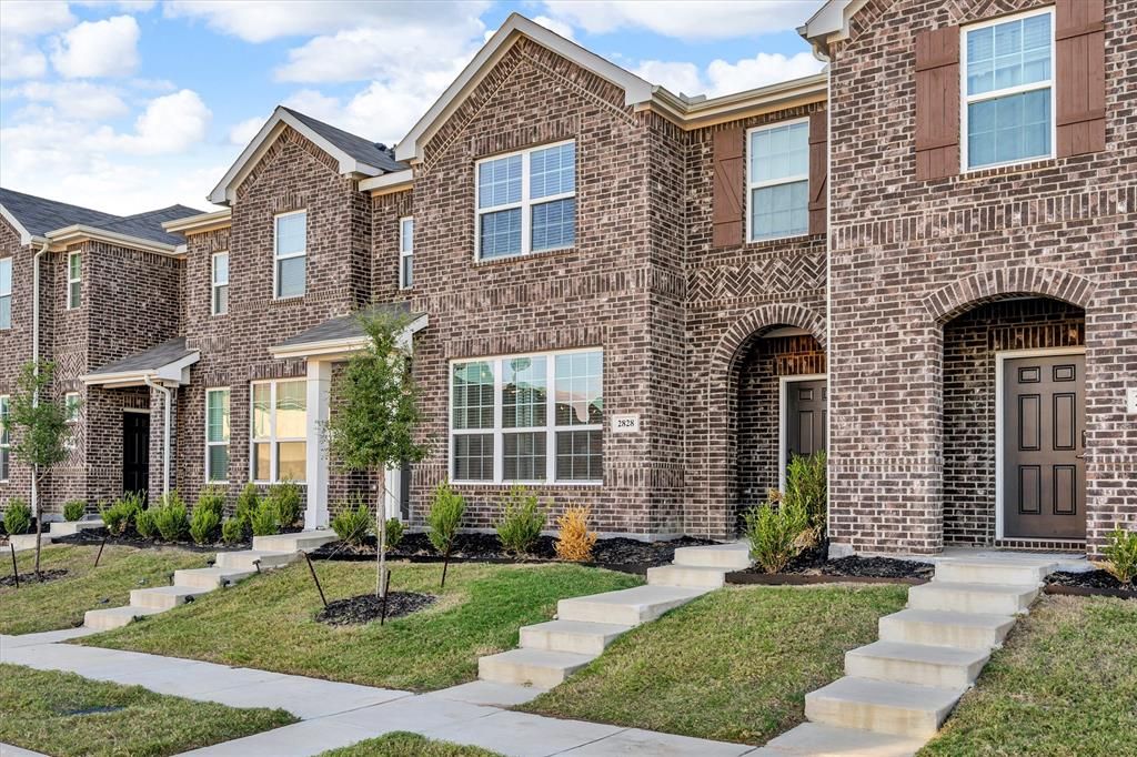 Photo of 2828 Percheron Drive, Mesquite, TX 75150 (MLS # 21098976)