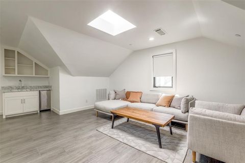 Tiny photo for 3441 Granada Avenue, University Park, TX 75205 (MLS # 21013108)