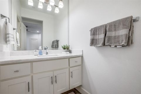 Tiny photo for 3441 Granada Avenue, University Park, TX 75205 (MLS # 21013108)