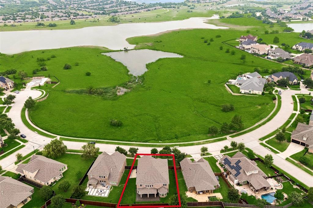 1165 Clearwater Drive