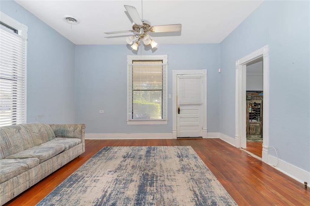 Original Cleburn - Residential