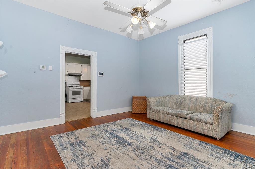 Original Cleburn - Residential