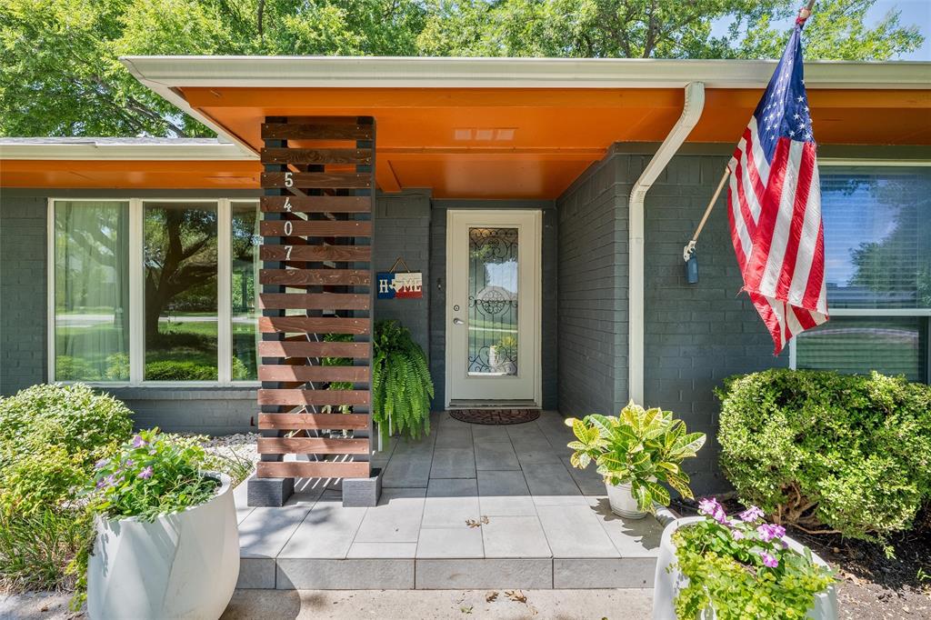 5407 Kara Lane
