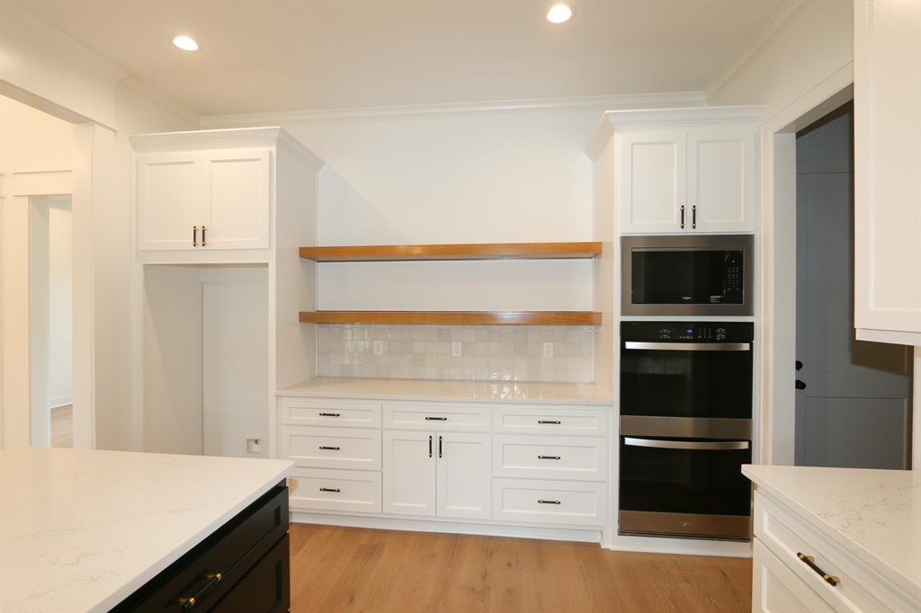 Crown Point Estate II - Residential