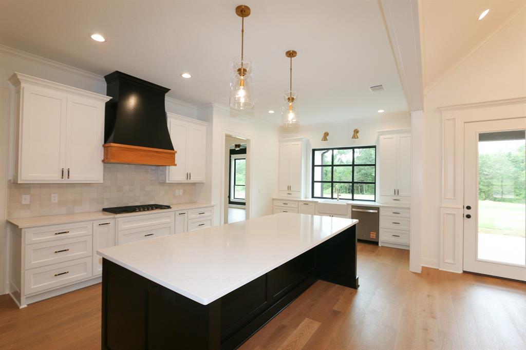 Crown Point Estate II - Residential