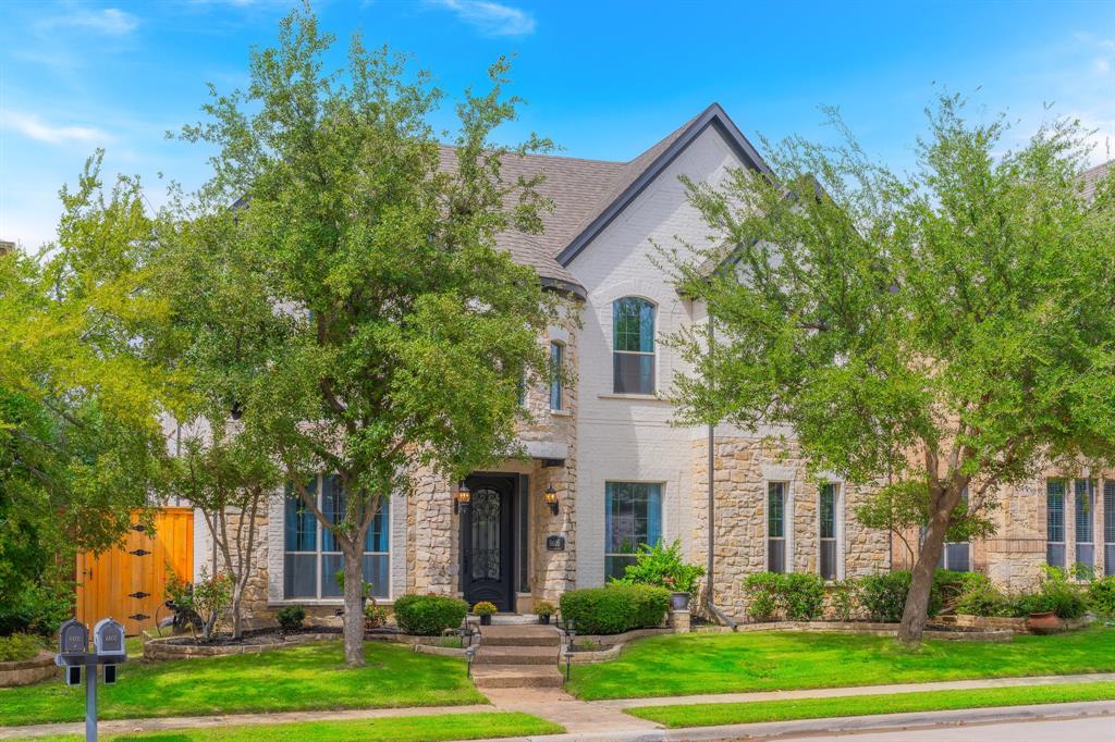 8605 Lindenwood Lane