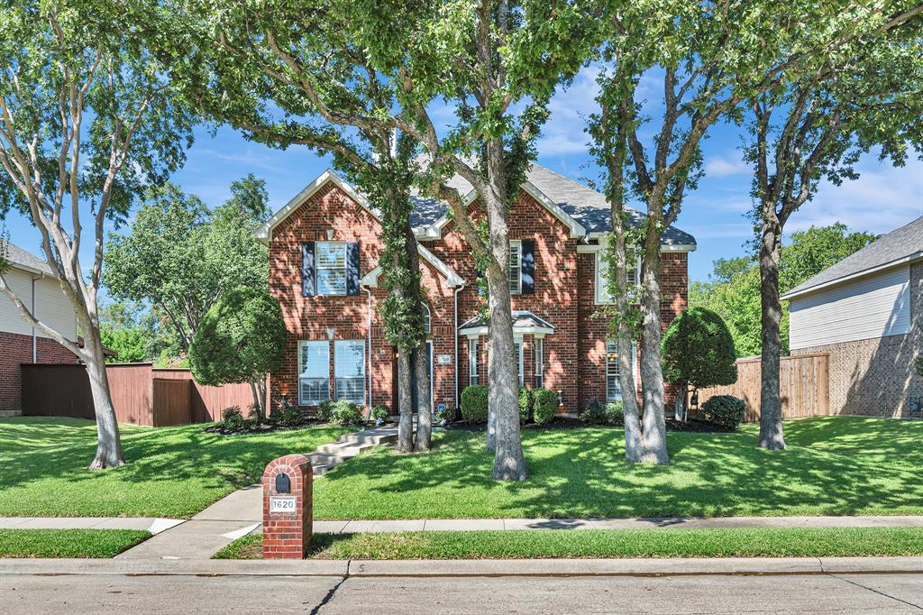 1620 Mountain Laurel Drive