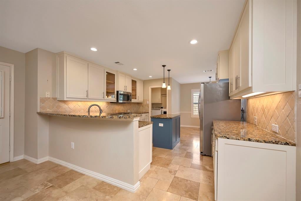 1620 Mountain Laurel Drive
