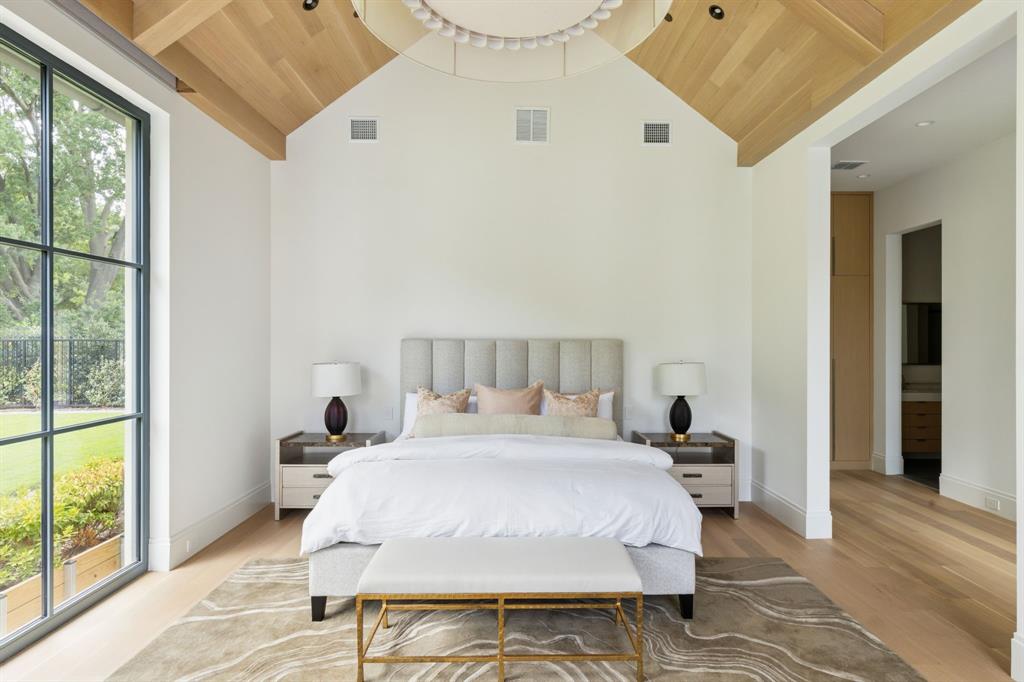 UNIVERSITY PARK ESTATES - Residential