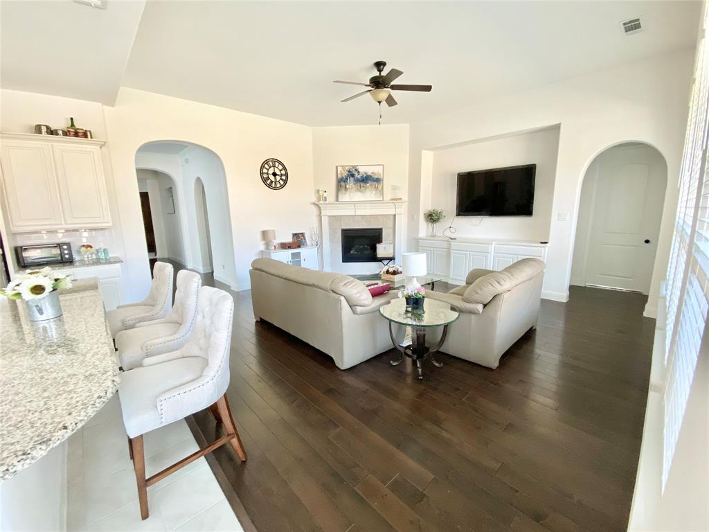 7636 Yearling Drive