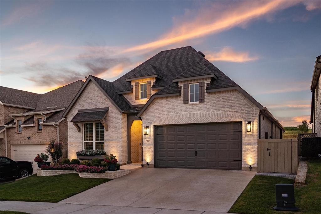 2216 Stella Lane