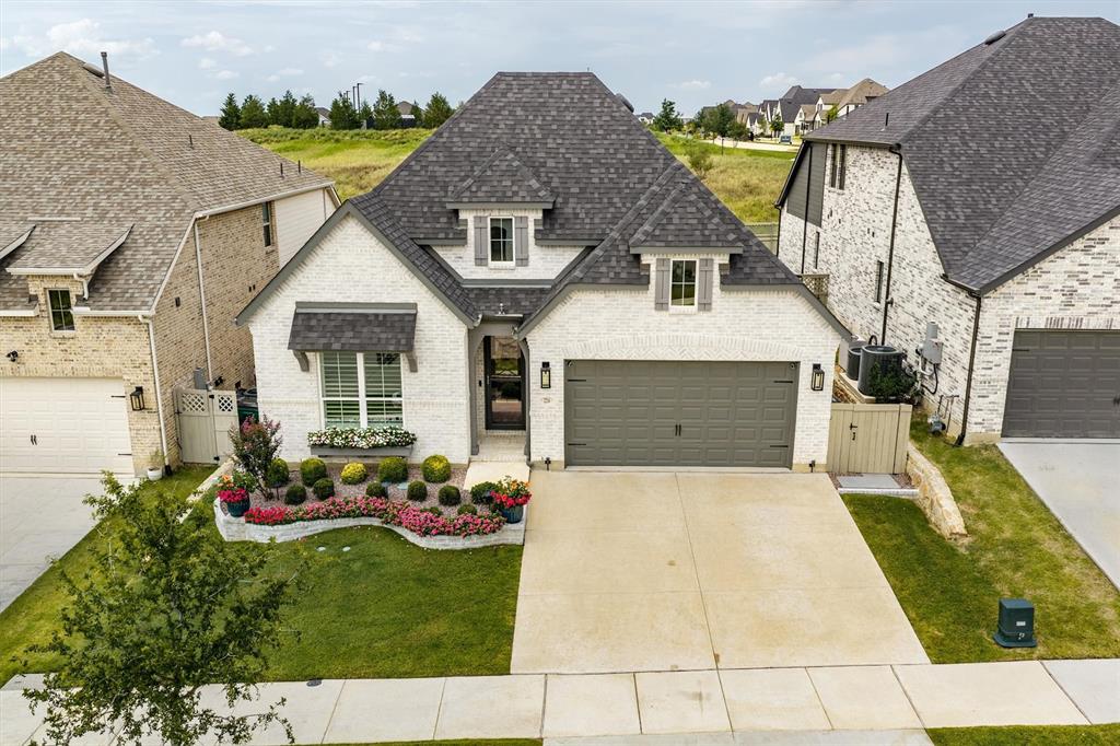 2216 Stella Lane