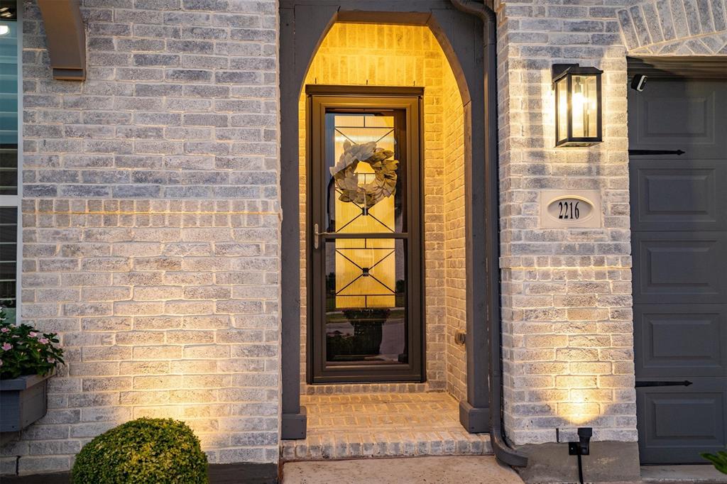 2216 Stella Lane