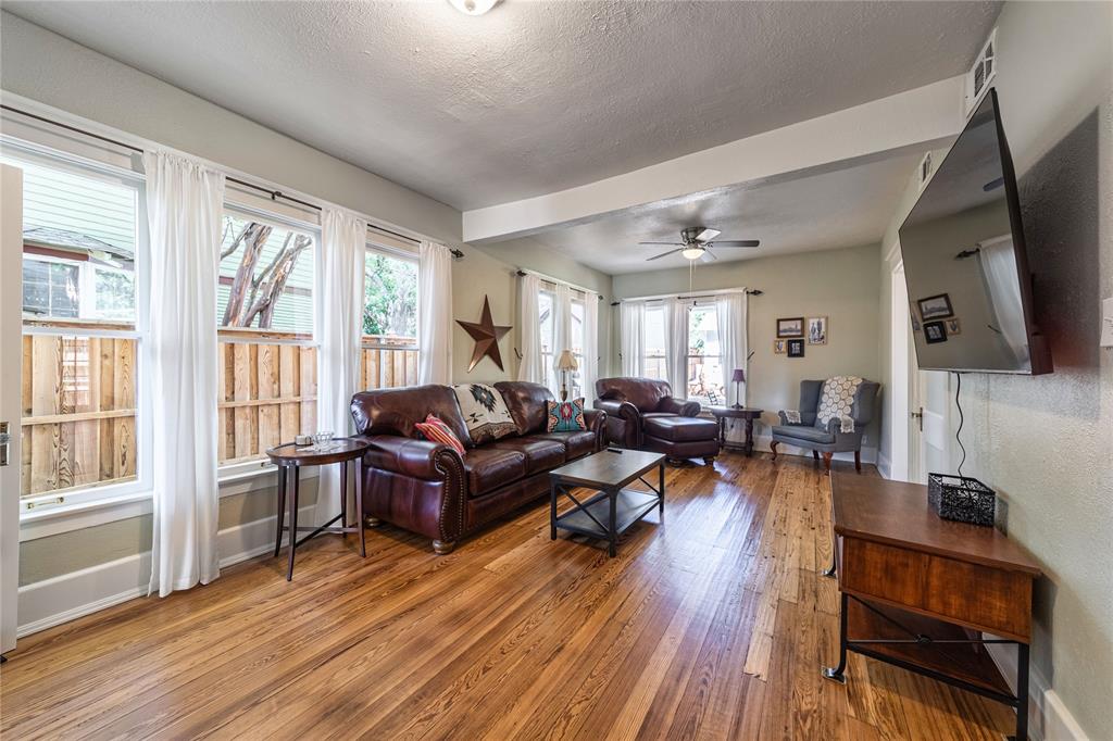 Winnetka Heights - Residential Lease