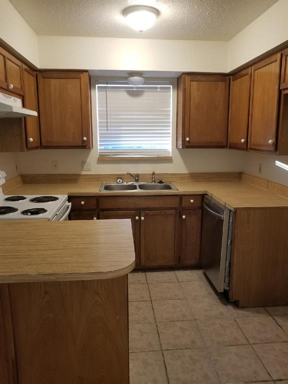 Fox Hollow Add - Residential Lease