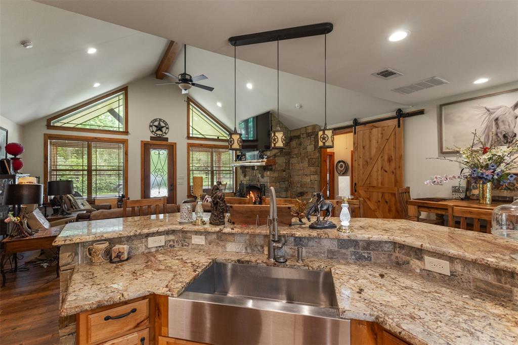 BEACHWOOD ESTATES - Residential