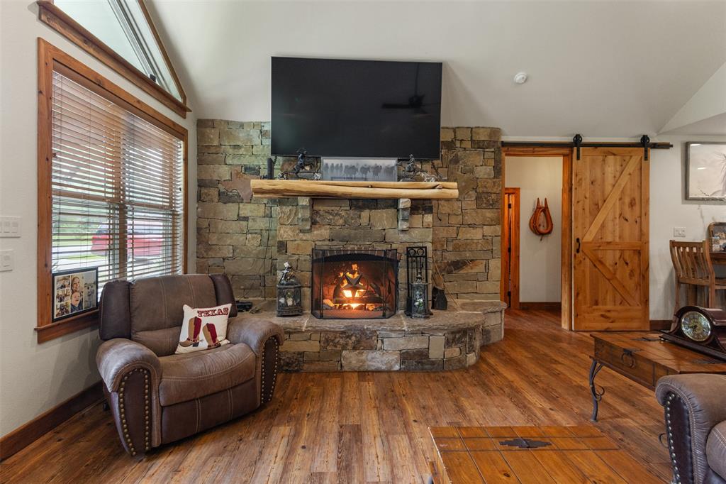 BEACHWOOD ESTATES - Residential