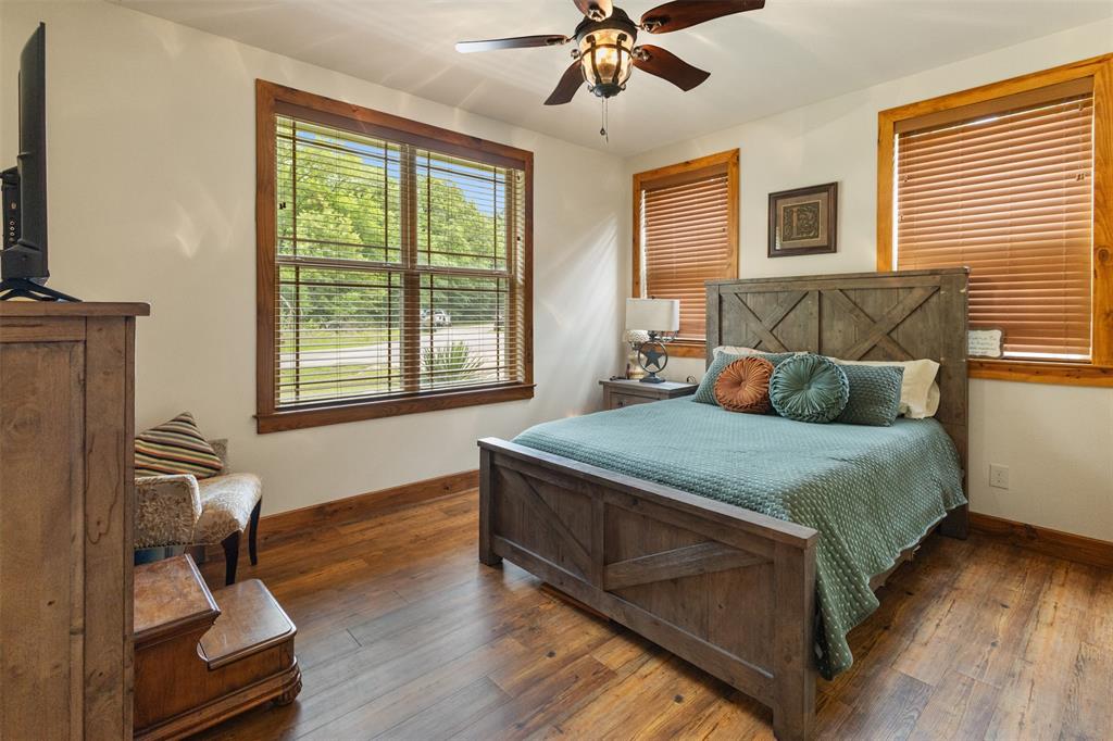BEACHWOOD ESTATES - Residential