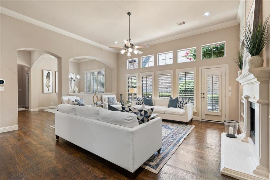 The Lakes On Legacy Drive Ph V - Residential