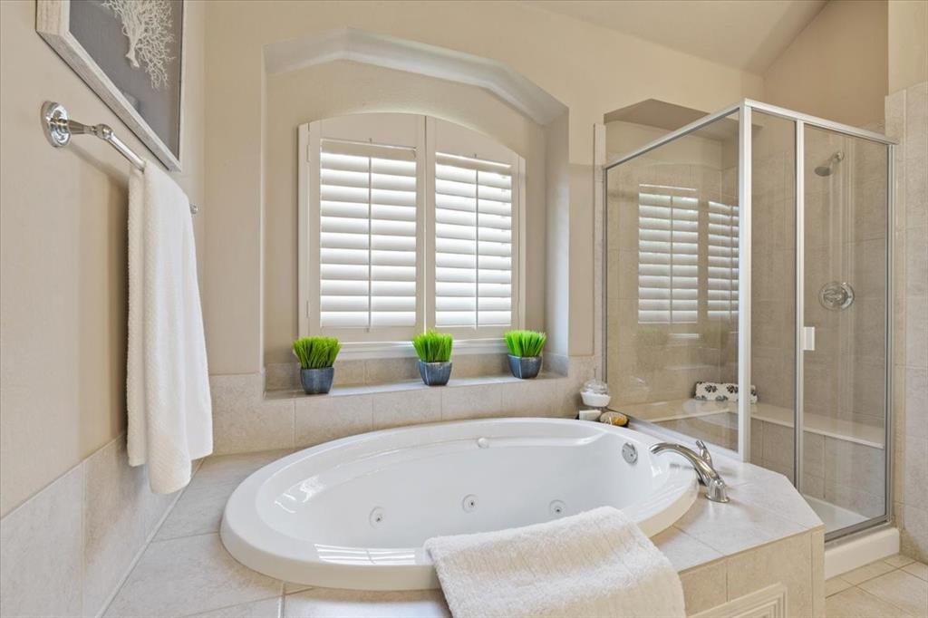 The Lakes On Legacy Drive Ph V - Residential