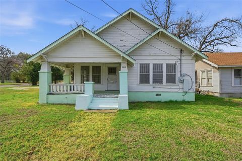 2012 N 5th Street Waco TX 76708
