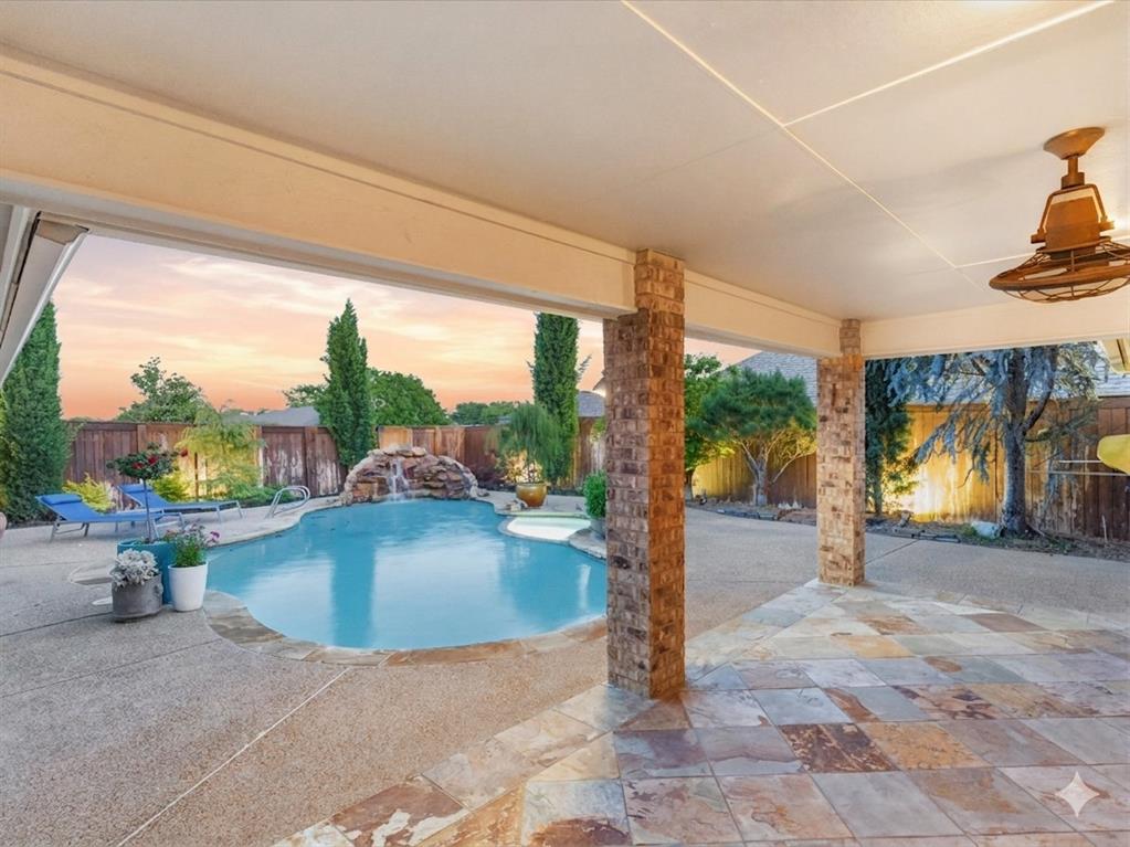 4644 Ridgeside Drive