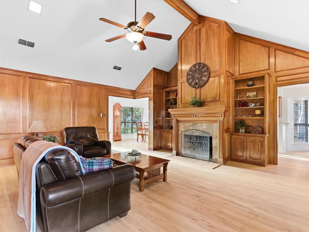 4644 Ridgeside Drive