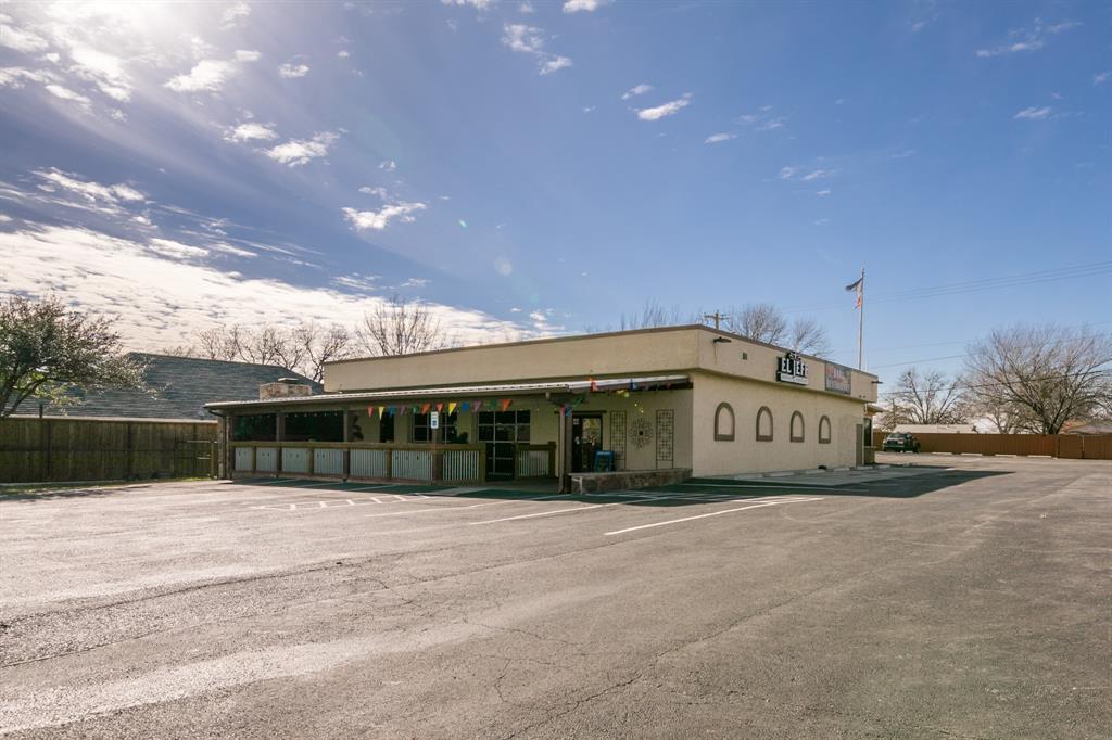 4250 Broadway Avenue