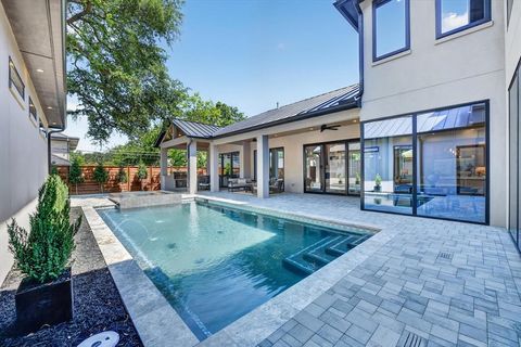 11028 Edgemere Road Dallas TX 75230