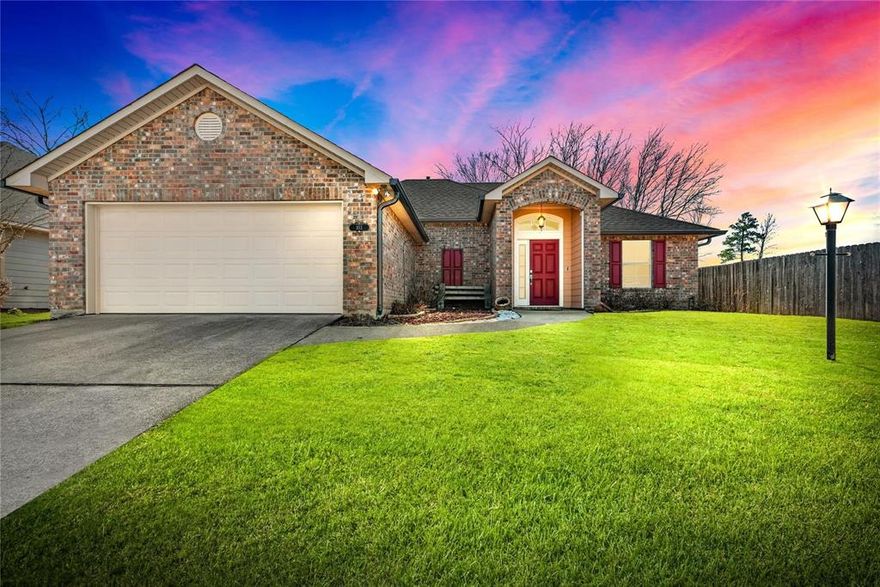 Beautiful 3-bedroom, 2-bath home located in the gated community of Kings Pointe. This well-maintained property features updated flooring and neutral paint throughout, creating a clean and modern interior. The spacious living area includes built-in shelving and a fireplace, offering both functionality and comfort. The kitchen and living spaces provide an ideal layout for everyday living and entertaining.

Step outside to a covered patio and enjoy a private backyard with only one adjoining neighbor. Recent updates include HVAC system replaced in 2022, water heater replaced in 2024, and dishwasher and garbage disposal replaced in 2024. Washer and dryer are also fairly new and add to the home’s value and convenience.

HOA benefits include front lawn maintenance and annual exterior painting. Conveniently located with easy access to local amenities, shopping, and dining. Schedule a showing to see all this home has to offer.