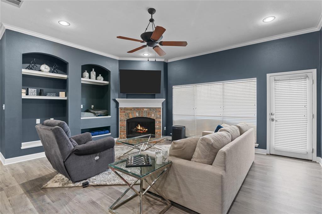 Kings Pointe Sub - Residential