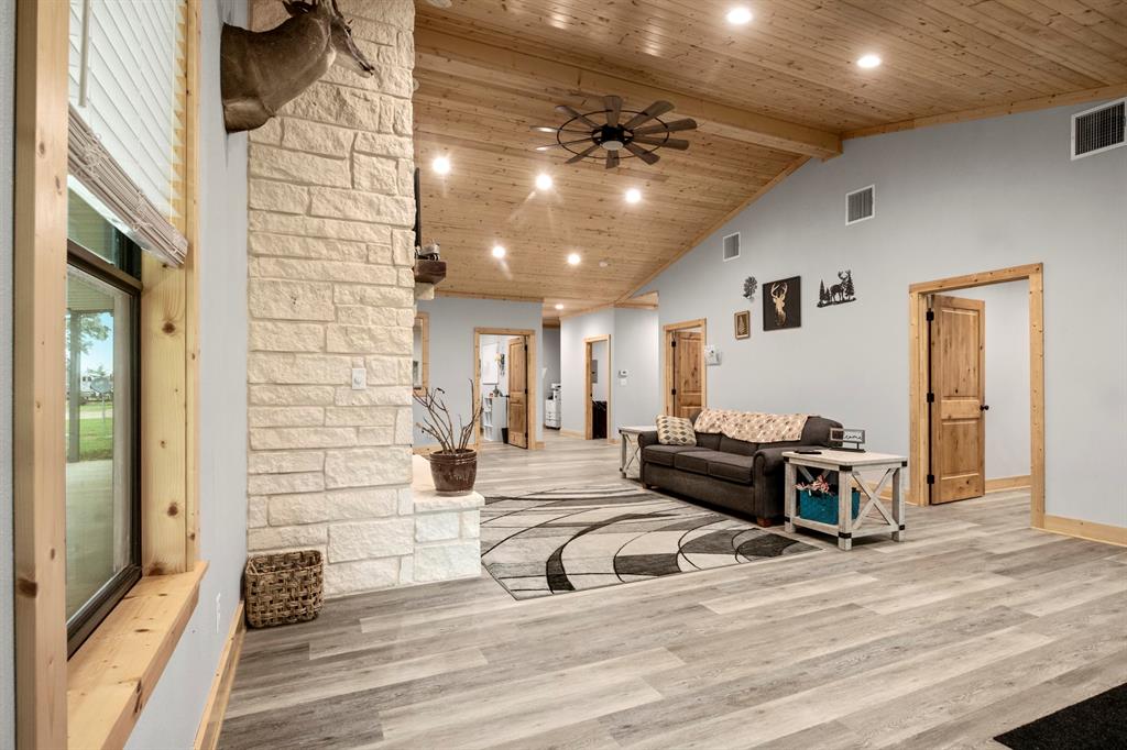 14730 N Hwy 271