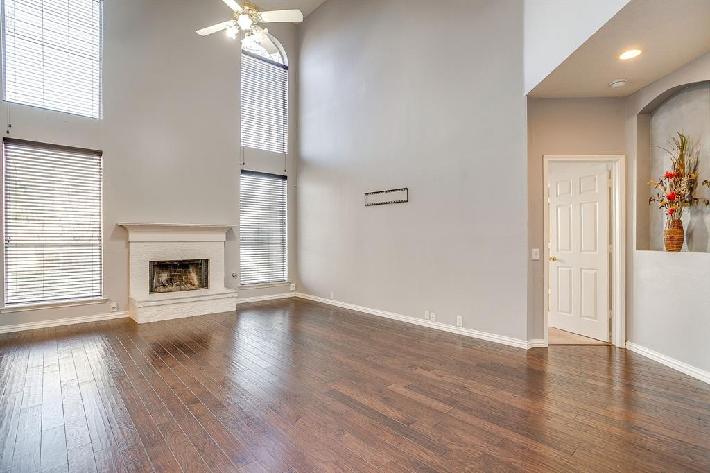 Lakewood Ph Mt Valley 01 Country - Residential